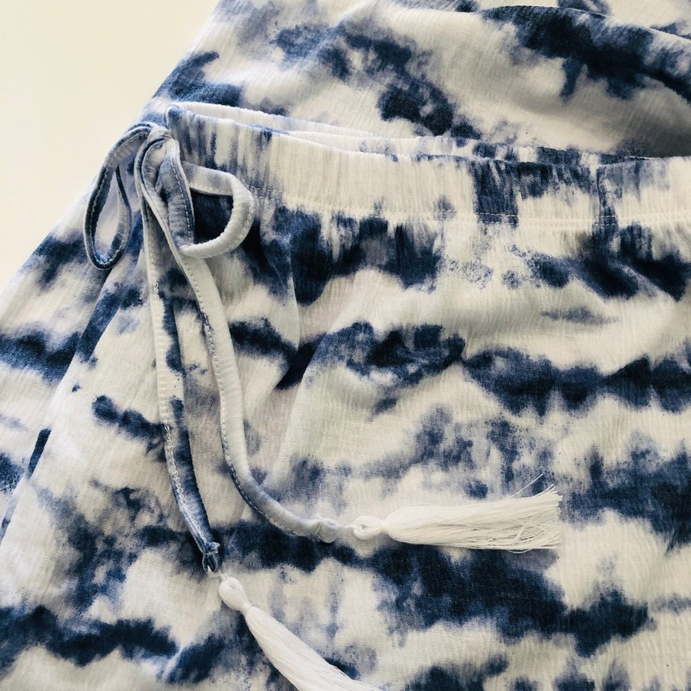 LAURA ASHLEY Loungewear Navy & White Tie Dye 2 Pc - Picture 5 of 7